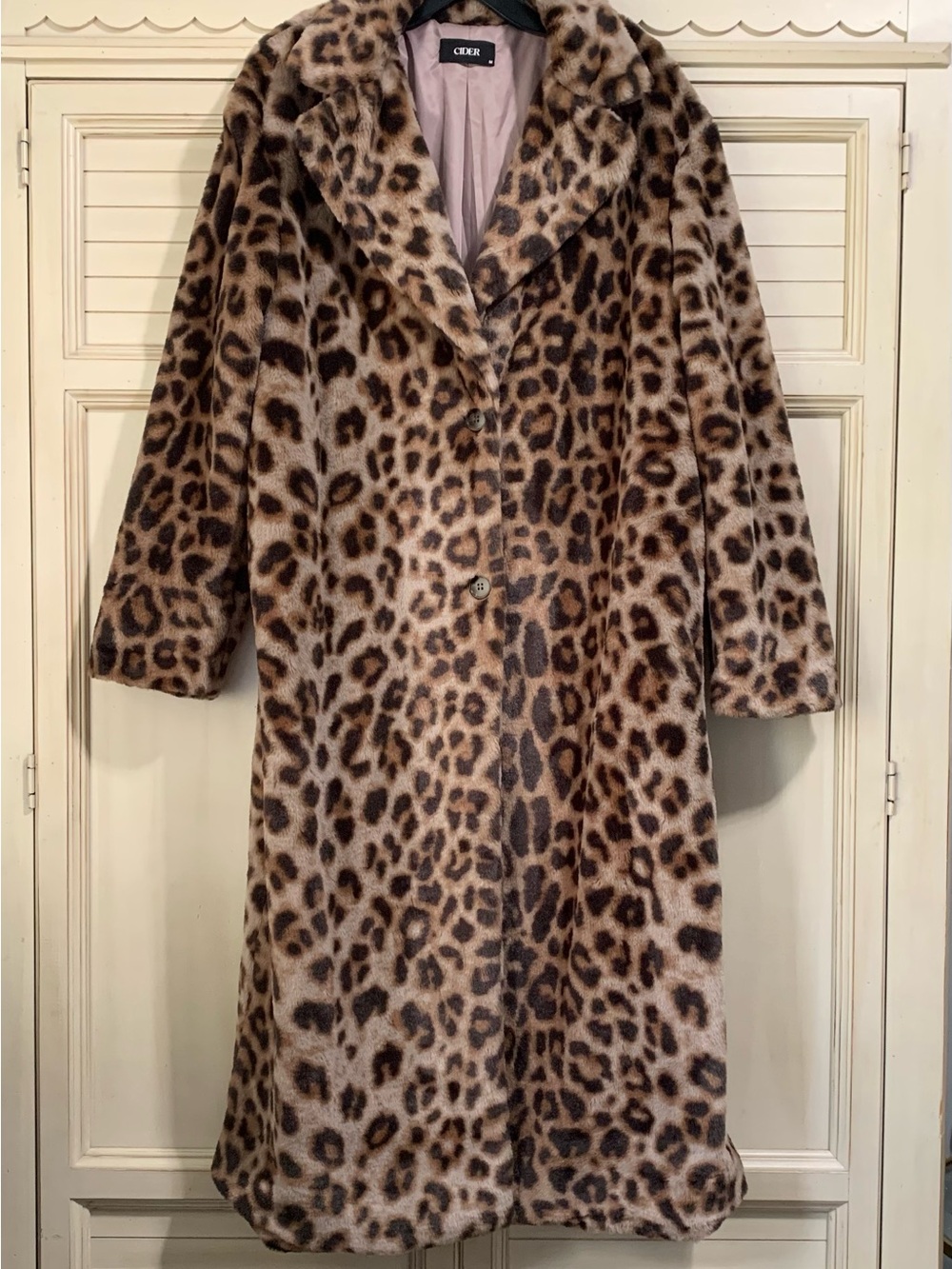 Cider Long Faux Fur Leopard Print Jacket Animal Print Size Women’s Size Medium